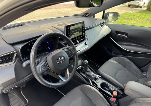 Toyota Corolla cena 83000 przebieg: 27000, rok produkcji 2019 z Kępno małe 121